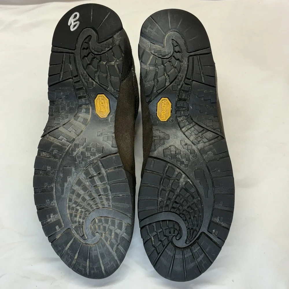 Garmont Sticky Weekend Hiking Shoes Mens Sz US 10 Gore Tex Vibram Suede GorpCore